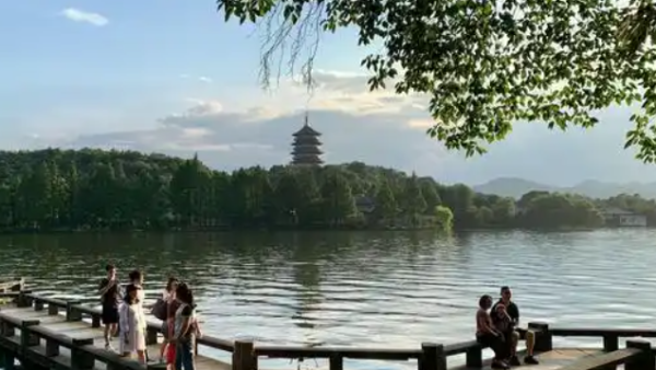 配资公司开户 巴基斯坦愿对印控克什米尔袭击事件进行中立透明调查